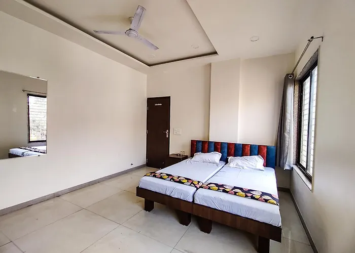 Basera Ac Dormitory & Rooms Nagpur